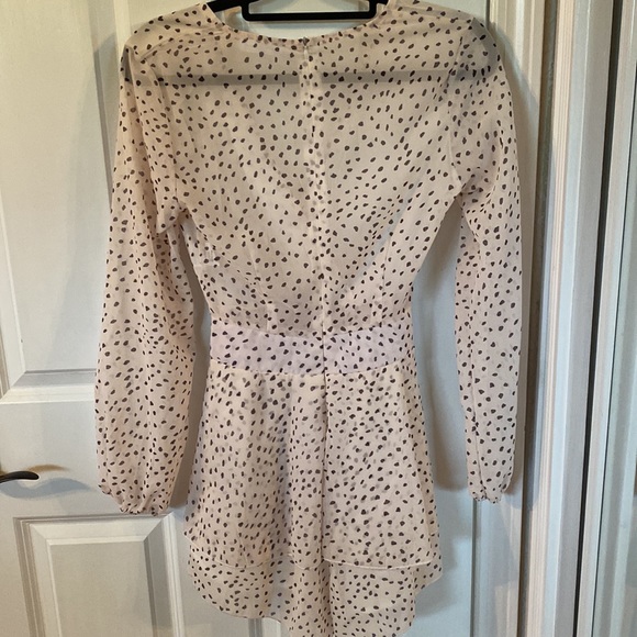 NWOT Romper - Picture 3 of 3